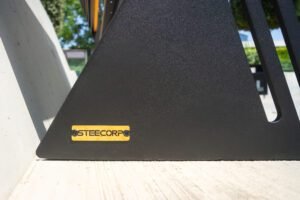 STEECORP-Benc: Modern ve Esnek Oturma Çözümü"